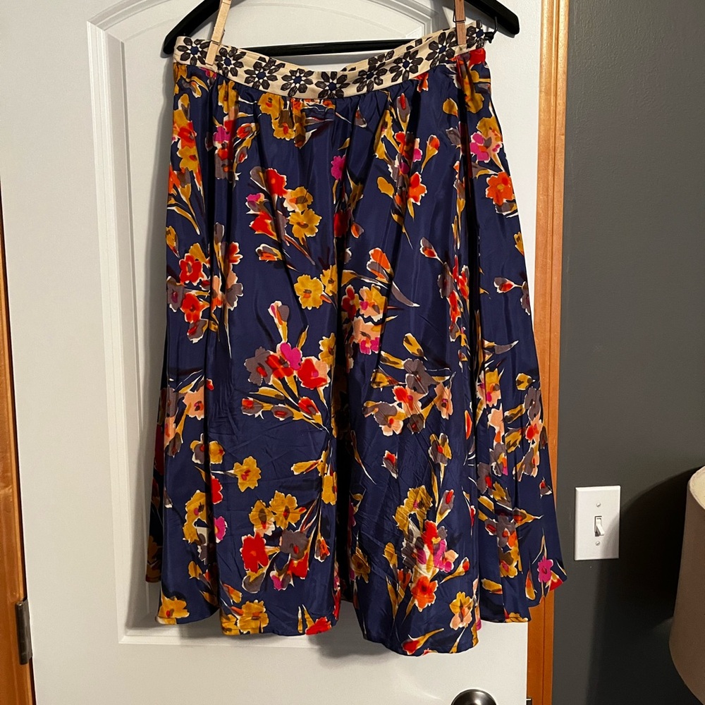 Anthropologie Edme & Esyllte blue floral silk skirt.